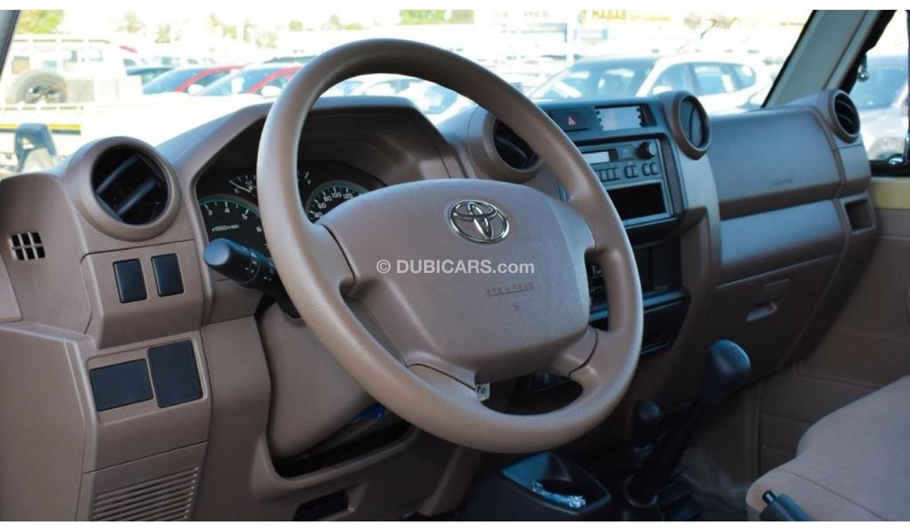 Toyota Land Cruiser Pick Up TOYOTA LAND RUISER PICK-UP 4.0L 6CYL (STANDARD) 2023