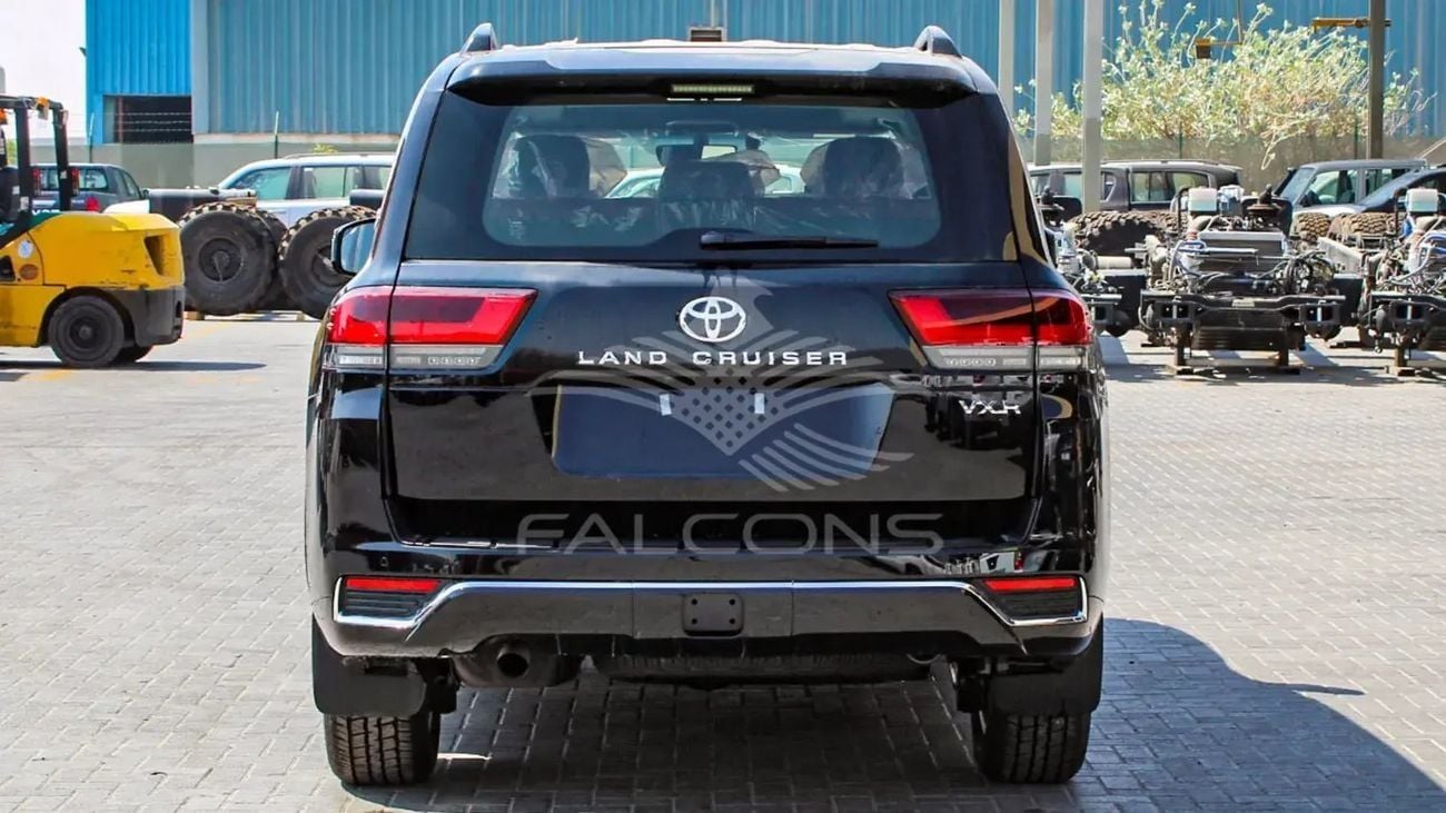 تويوتا لاند كروزر VXR Toyota LC300 3.3L VX-R V6 Turbo Diesel AT