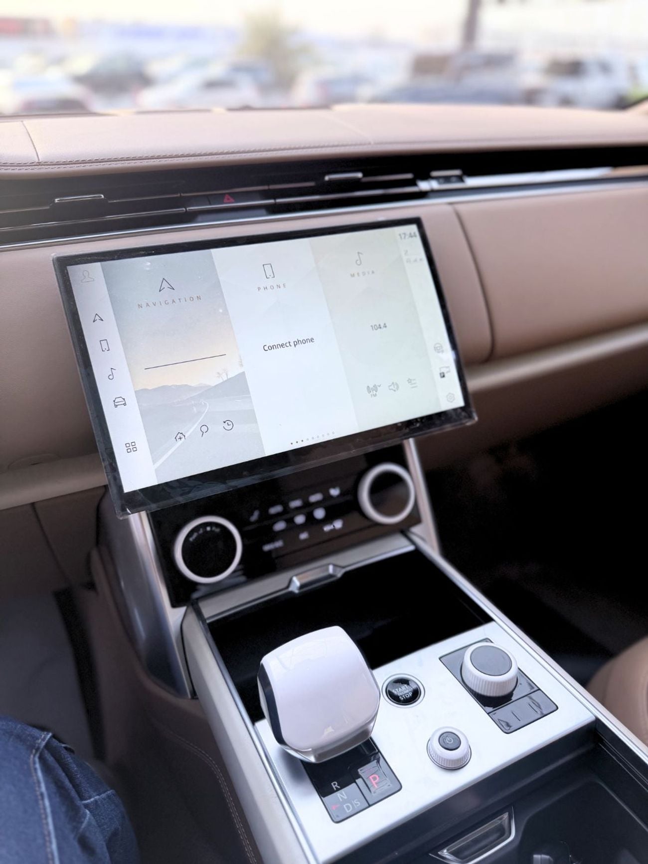 لاند روفر رينج روفر SV LWB P530