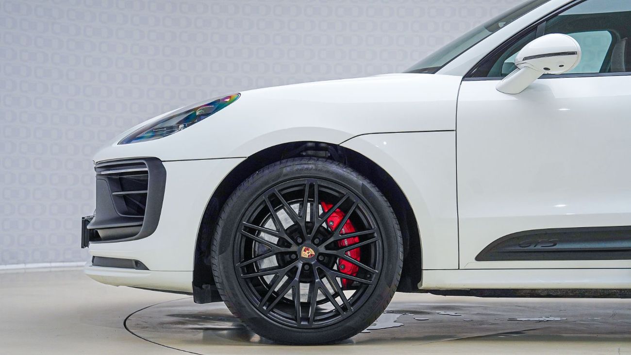 Porsche Macan GTS 2.9L (435 HP) | AED 5,412 PM | Warranty May-2027 | GCC