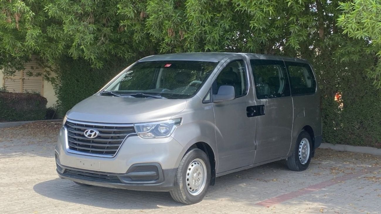 Hyundai H-1 Base ‏خليجي