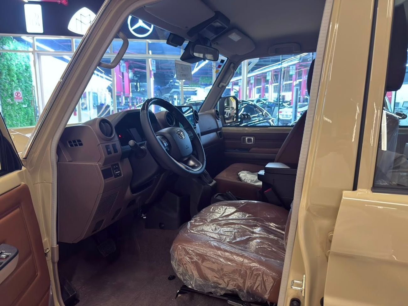 تويوتا لاند كروزر 70 LC78 HT VXR LC78 HT VXR