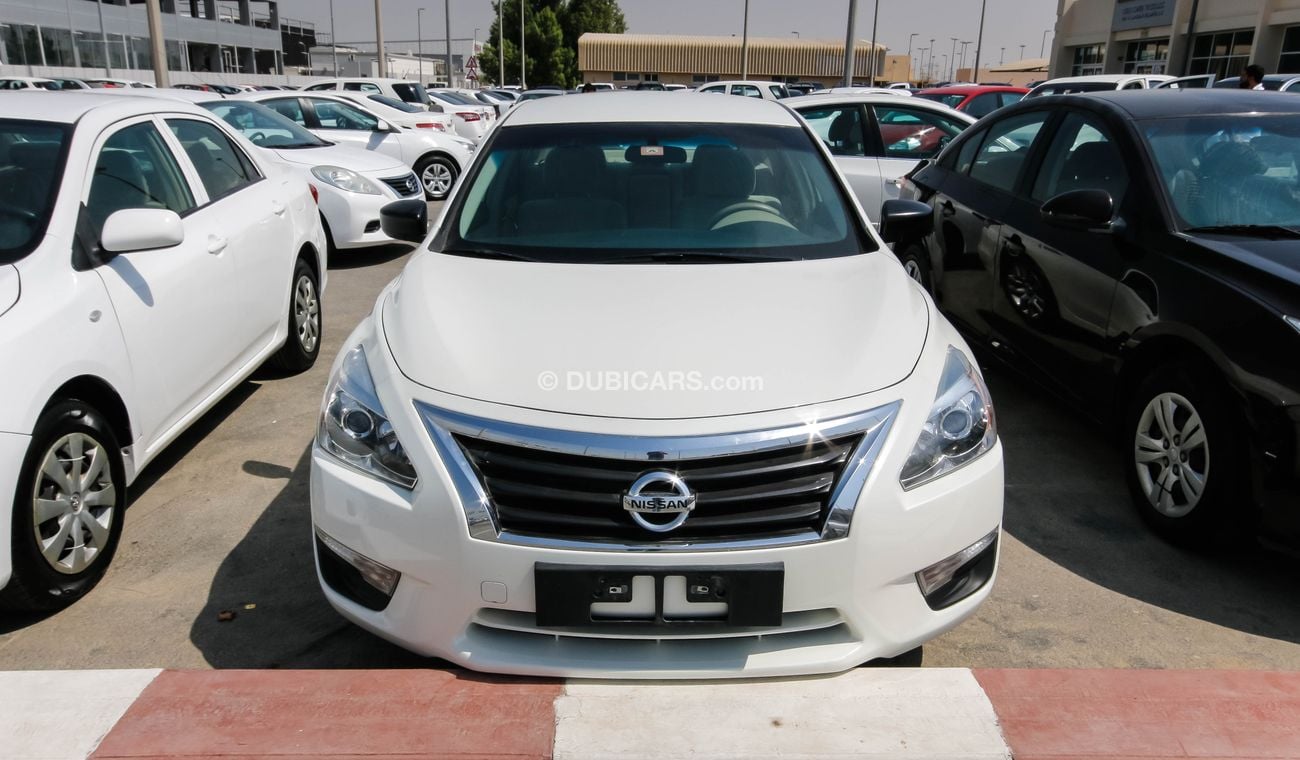 Nissan Altima 2.5S XTRONIC CVT