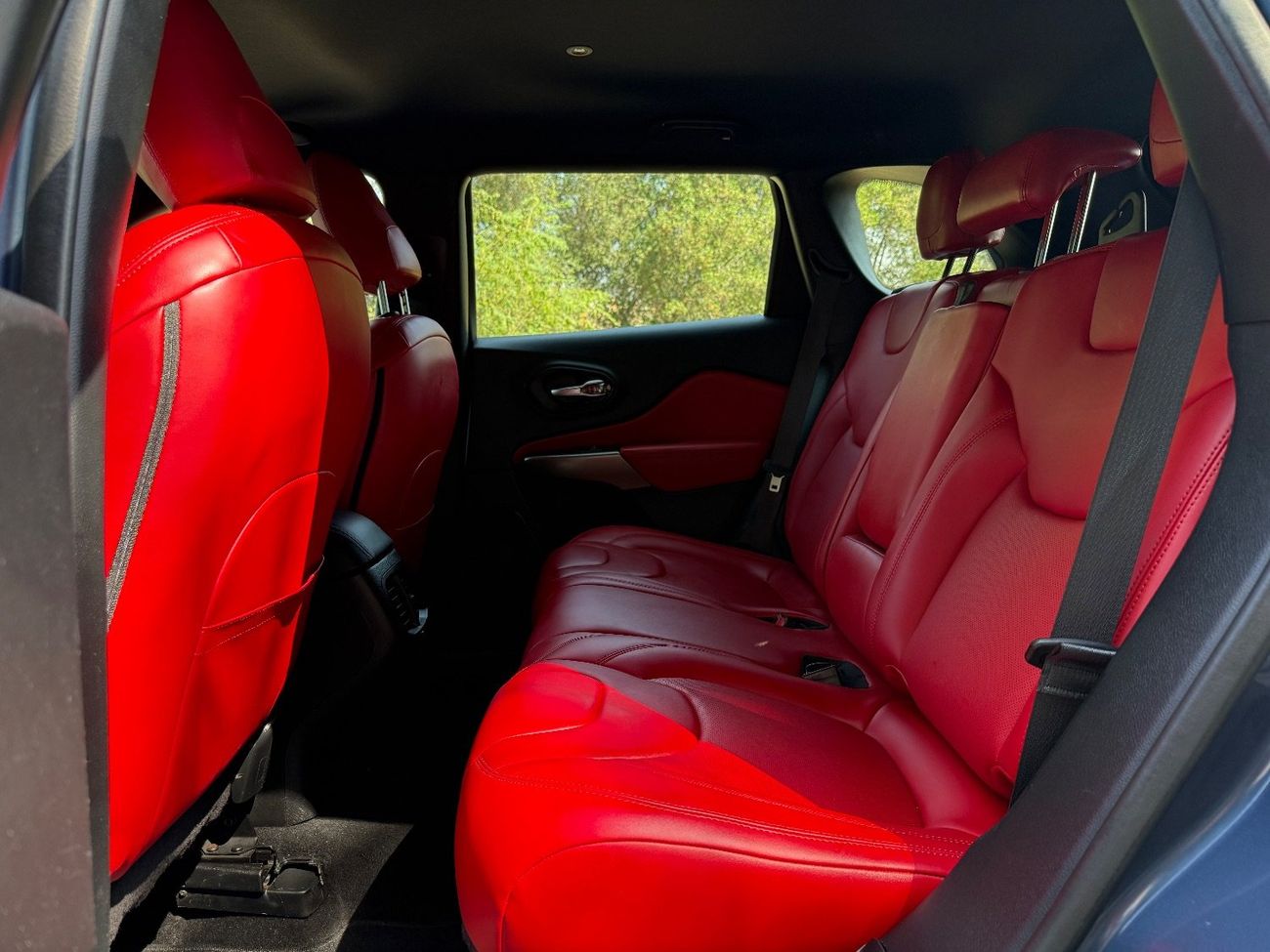 Jeep Cherokee Sport 2.4L