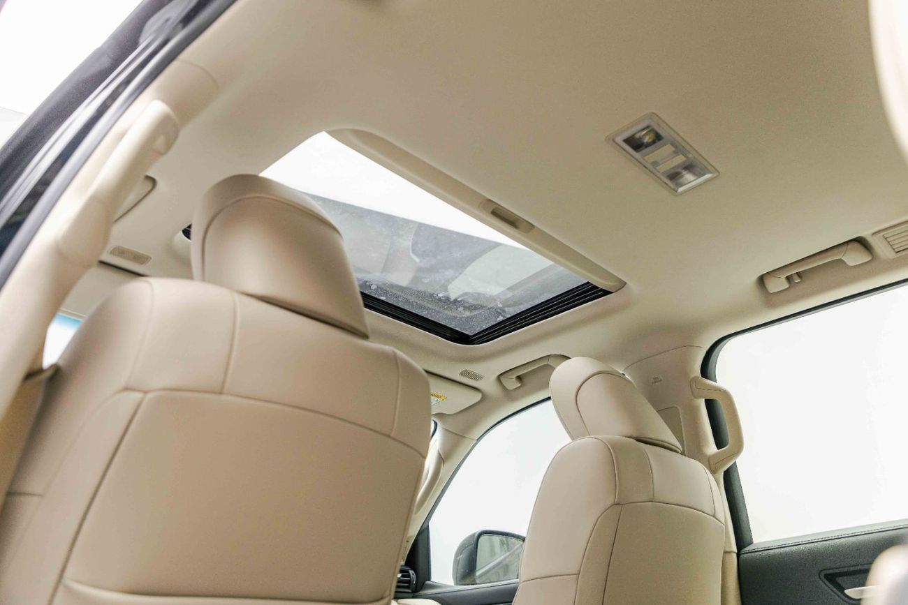 تويوتا لاند كروزر GXR S 4.0L - Attitude Black Inside Beige | Export Onl