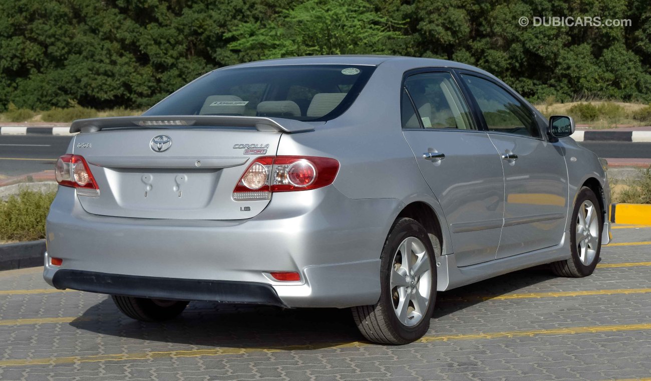 Toyota Corolla 2013 1.8 spots Ref#659