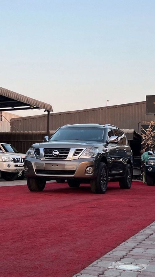 نيسان باترول SE Platinum 5.6L