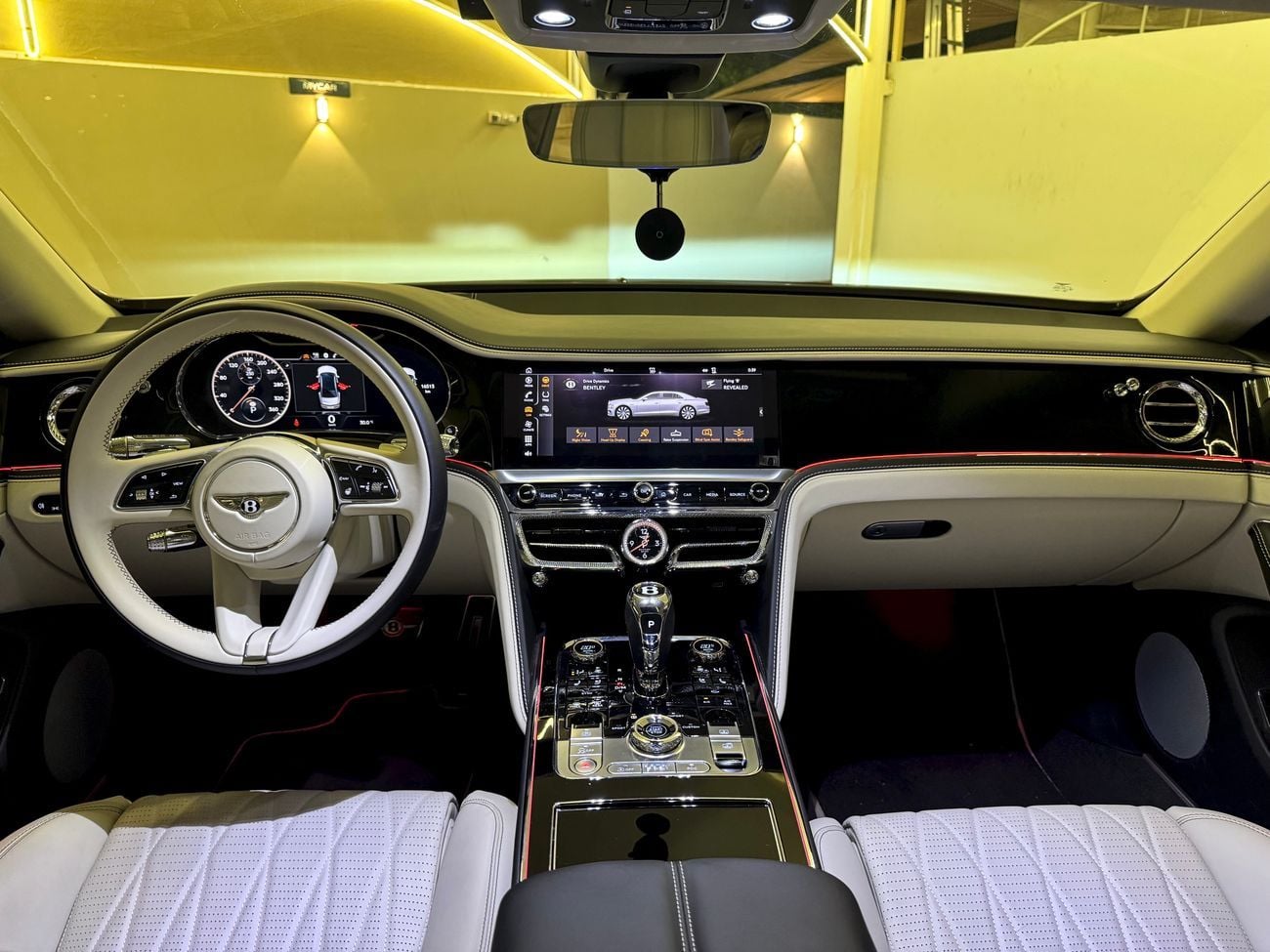 Bentley Flying Spur BENTLEY FLYING SPUR W12- NIGHT VISION-16.600KM- ORJINAL
