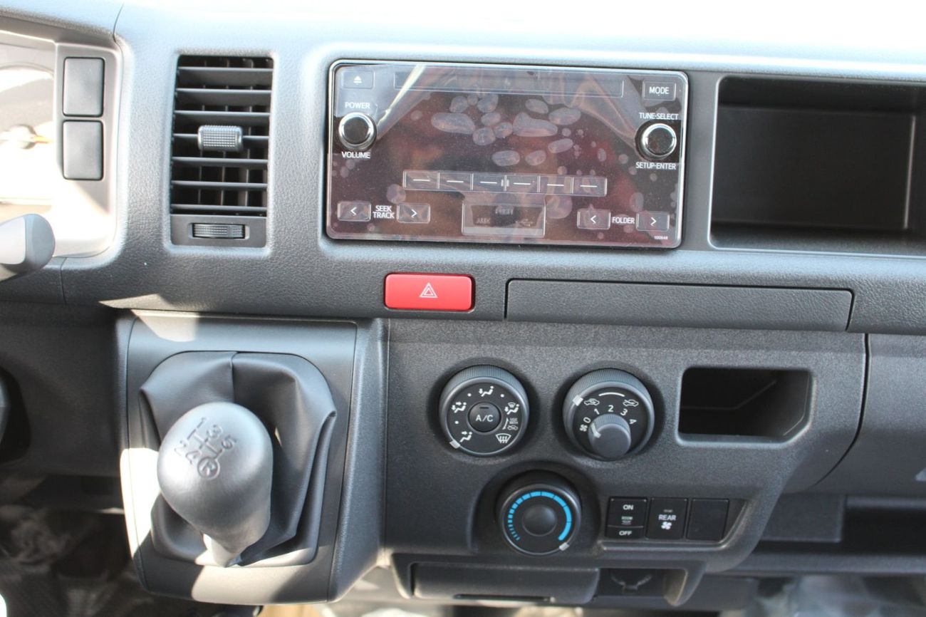 Toyota Hiace TOYOTA HIACE 2.7L PETROL 16 SEATER MINI BUS HIGH ROOF