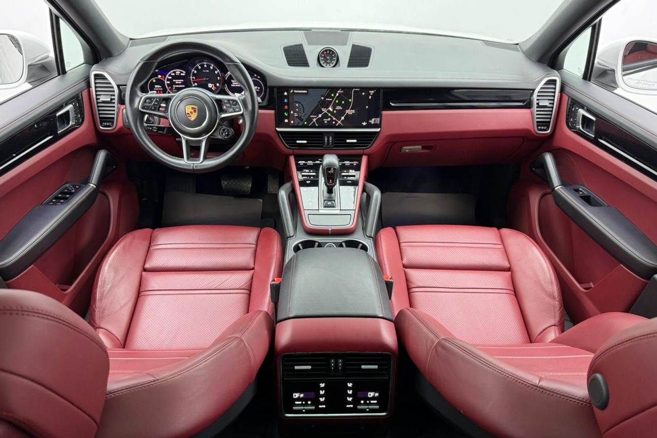 Porsche Cayenne Base Coupe 2023 Porsche Cayenne Coupe, Warranty, Full Porsche Service History, Excellent Condition,