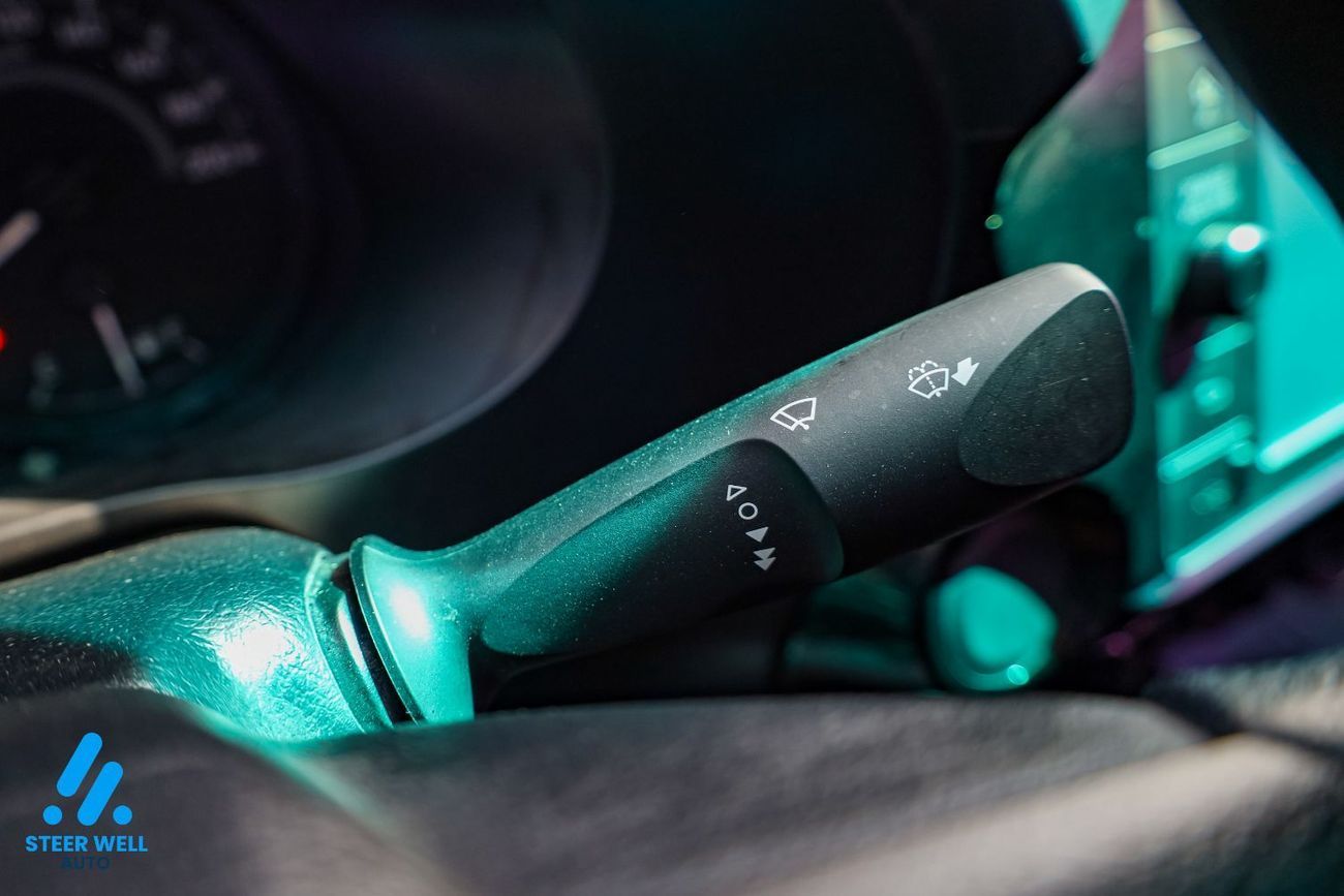 Toyota Hilux 2022 2.7L Petrol Dual Cab Pickup | Automatic | GCC Specs | Best Price