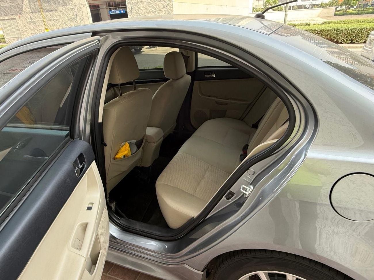 ميتسوبيشي لانسر 