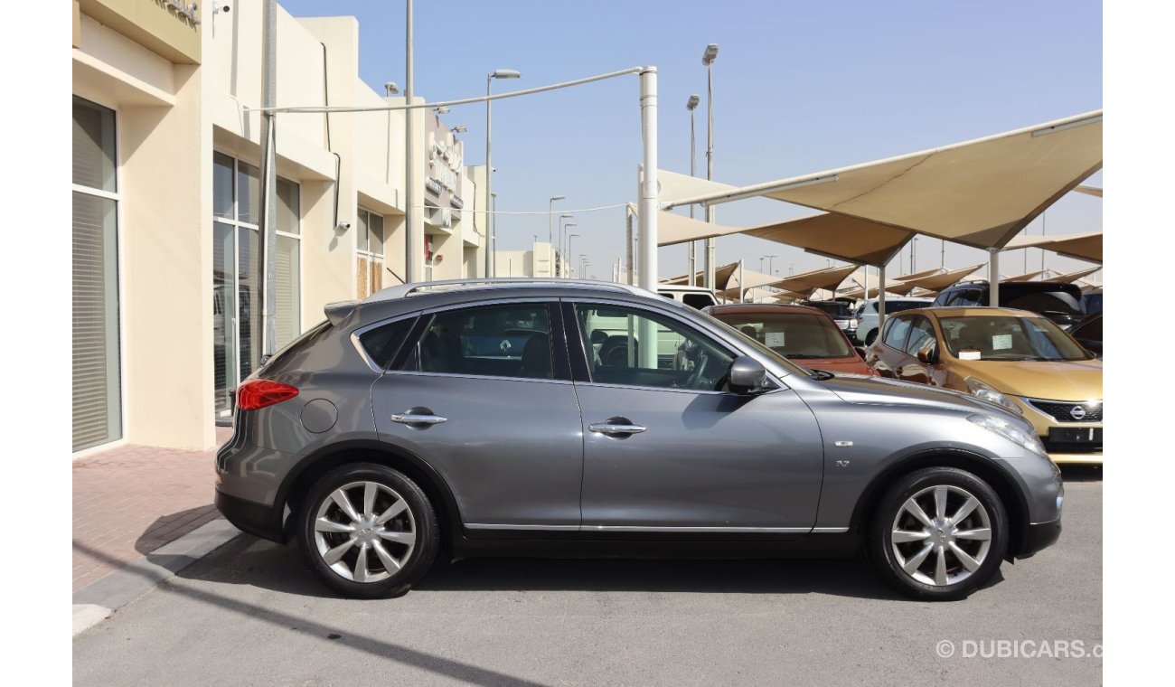 Infiniti QX50 Luxury Infiniti QX50 2015 GCC