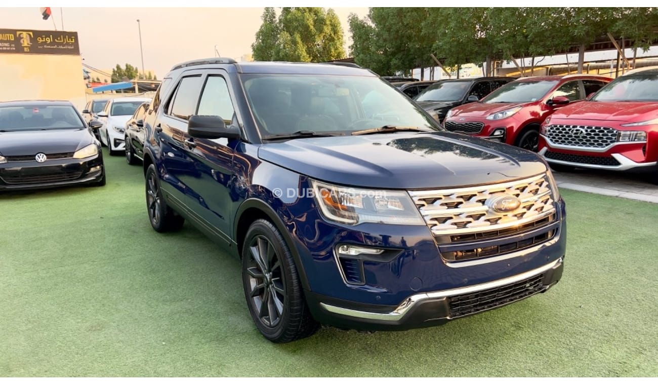 Used Ford Explorer Limited 2019 for sale in Dubai - 693764