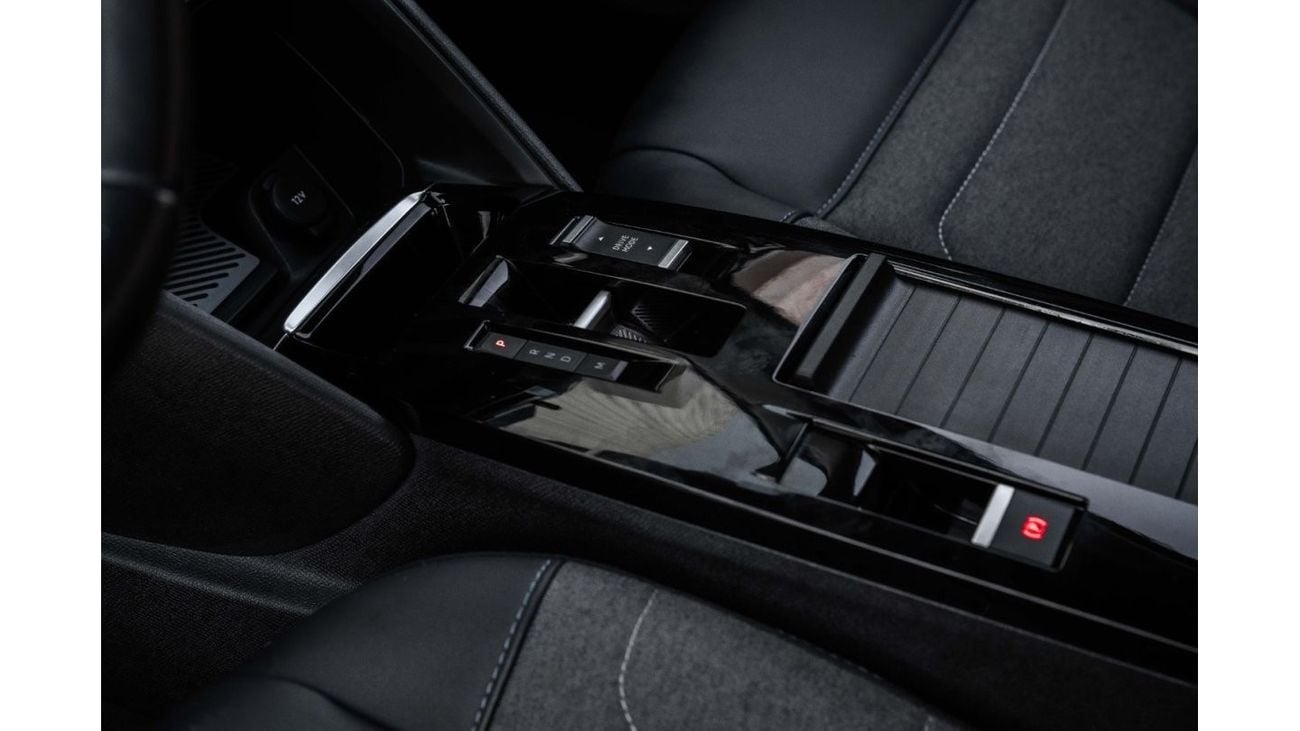 Citroen C4 X Shine | 1,449 P.M  | 0% Downpayment | Perfect Condition!