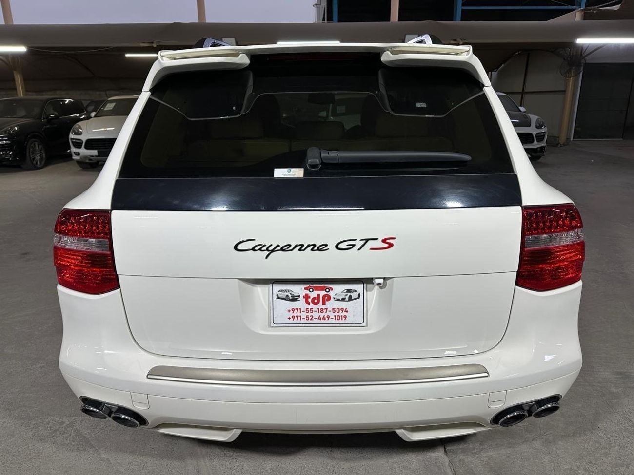 Porsche Cayenne PORSCHE CAYENNE GTS 2008 | SUNROOF | TWO KEYS | VERY LOW MILEAGE!