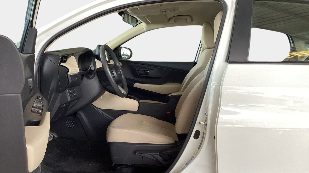 تويوتا يارس 1.5 VVT-I E CVT | شامل الضمان | 0 ﺪﻔﻋﺓ ﺃﻮﻟﻯ