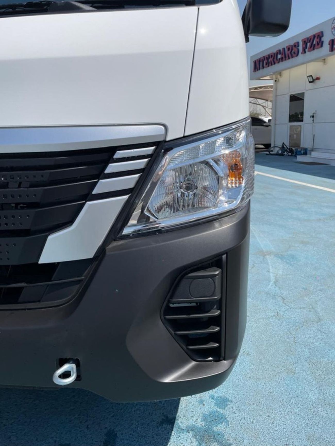 نيسان أورفان Nissan Urvan 2025 2.5L Diesel Best Price For Export!!!
