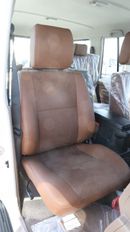 Toyota Land Cruiser 70 VXR 4.0L (5 Door)