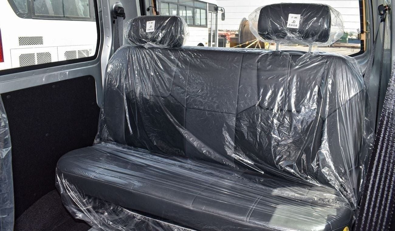 سي إم سي فيريكا فان ركاب بـ 8 مقاعد