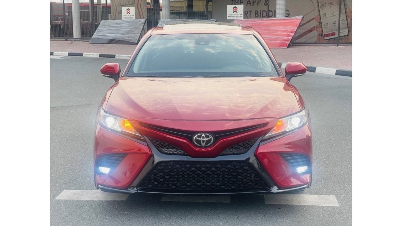 تويوتا كامري SE