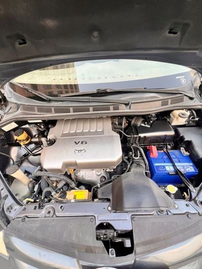 Toyota Sienna LE