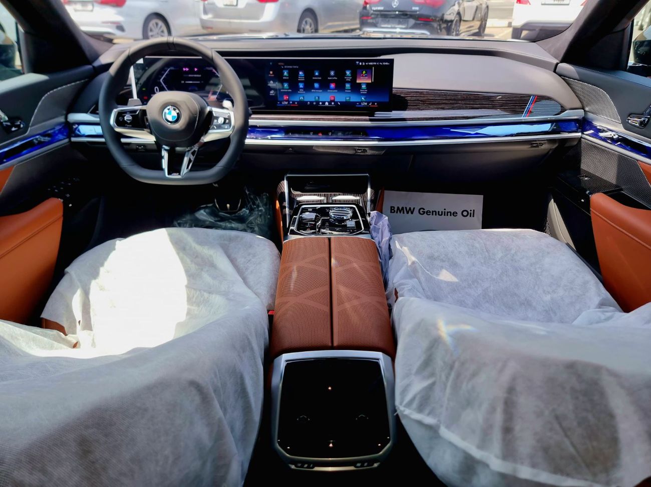 بي أم دبليو 740i M Sport Warranty & Service 2026 GCC