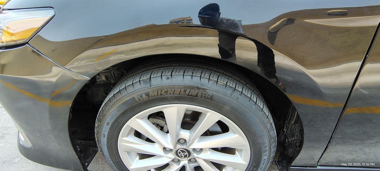 Toyota Camry LE AWD 2.5L