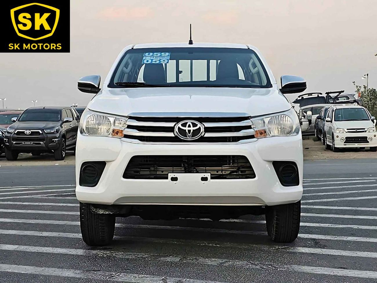 Toyota Hilux GLX / A/T/ 2.7L PETROL 4WD / SIDE STEPS / FULL OPTION / EXPORT ONLY / LOT#91992