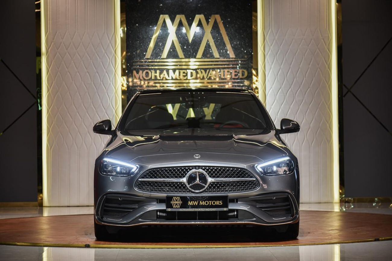 Mercedes-Benz C 200 ✔ Panoramic Roof ✔ Front/Rear sensors