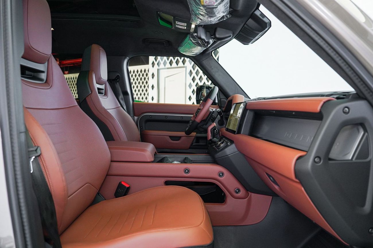 Land Rover Defender 110 P635 OCTA V8