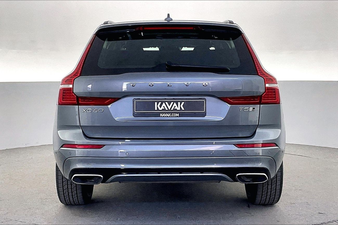 كاديلاك XT6 Premium Luxury | شامل الضمان | 0 ﺪﻔﻋﺓ ﺃﻮﻟﻯ