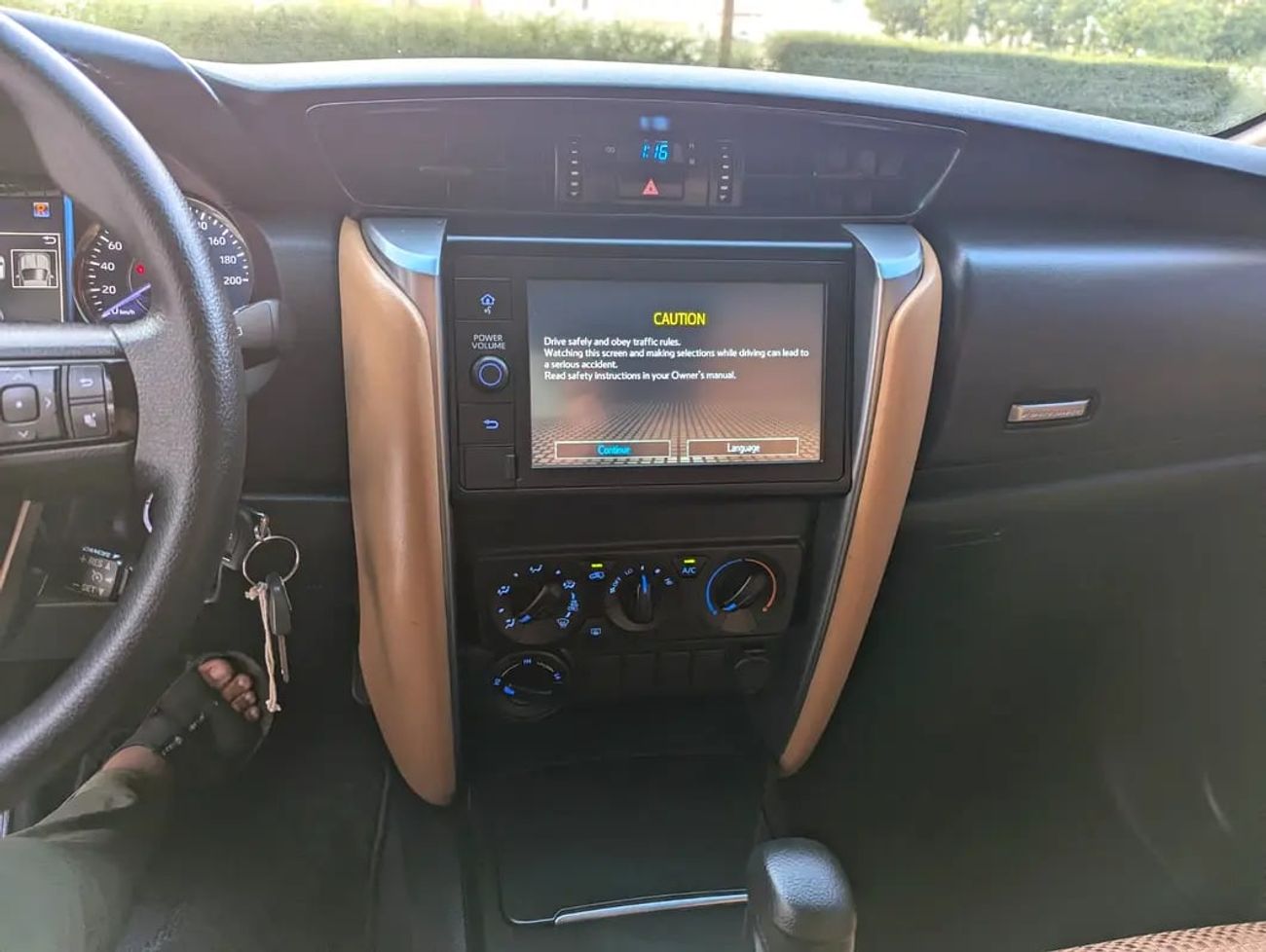 Toyota Fortuner EXR 4X4 V4 2.7L Excellent Condition