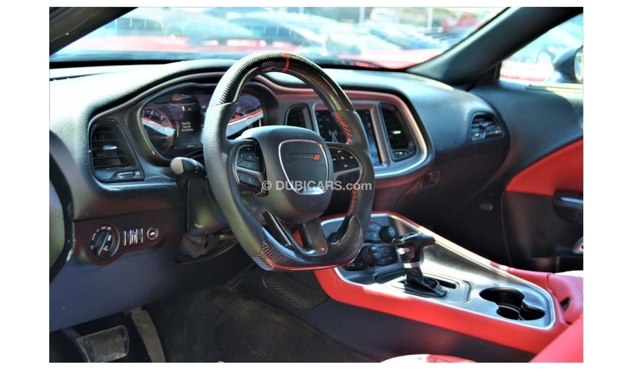 دودج تشالينجر SXT بلس