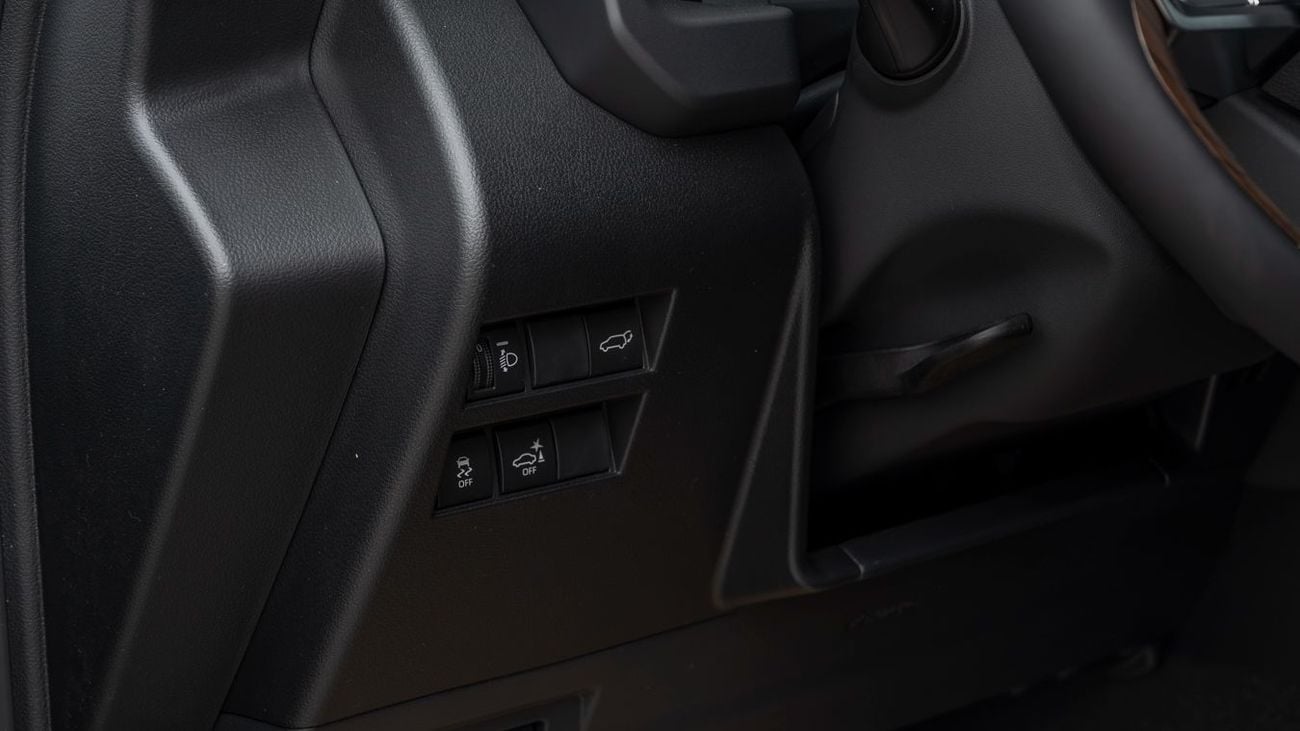 تويوتا لاند كروزر TOYOTA LANDCRUISER 3.5 GXR MID -2026YM