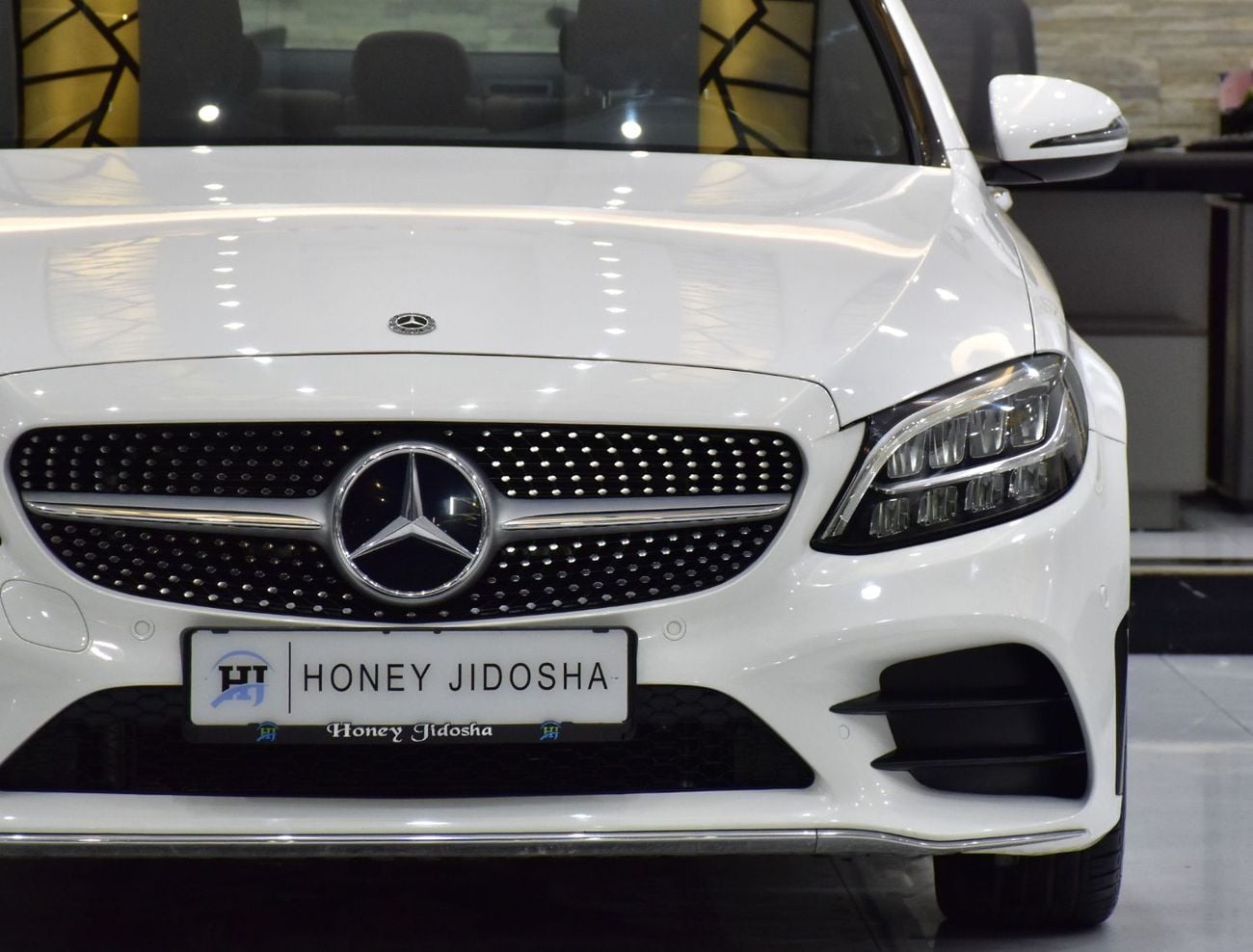 مرسيدس بنز C 200 EXCELLENT DEAL for our Mercedes Benz C200 ( 2019 Model ) in White Color GCC Specs