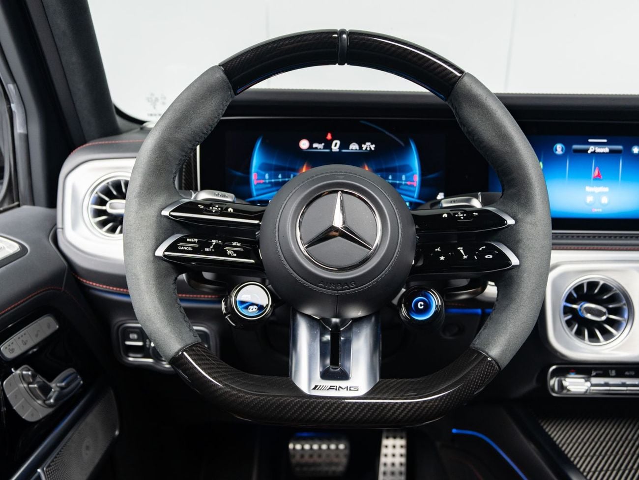 Mercedes Benz G63 AMG STD BUY NOW, PAY 2027 | THE BLACKLINE STANDARD | 2029 Mercedes Warranty + Service Contract, GCC