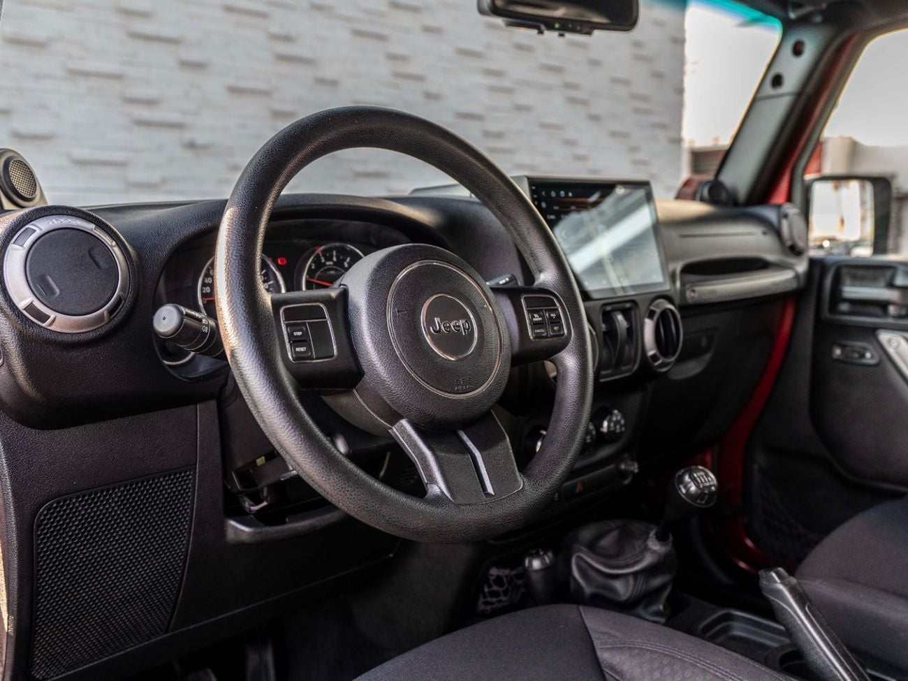 Jeep Wrangler Sport 3.6L M/T