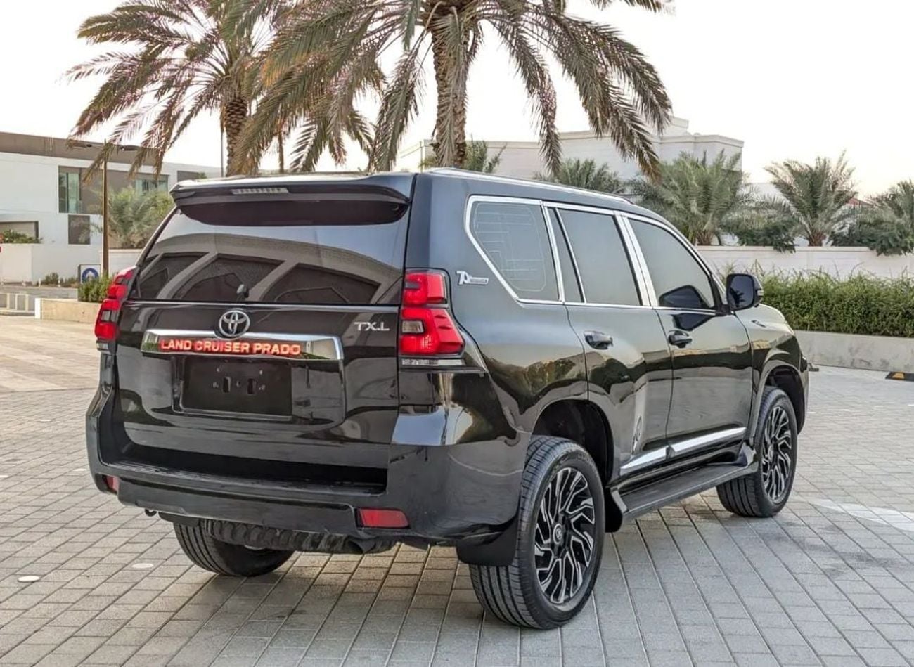 Toyota Prado TX-L Toyota prado 2011model Facelifte 2023 2.7 v4 petrol Engine Colour Black Transmission Automatic Inter
