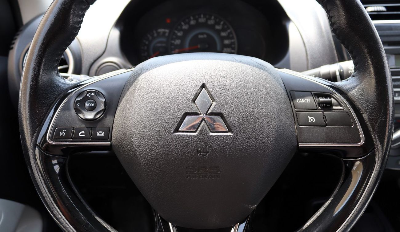 Mitsubishi Attrage GLX Highline ACCDIENTS FREE - GCC - ENGINE 1.2 - PERFECT CONDITON INSIDE OUT -