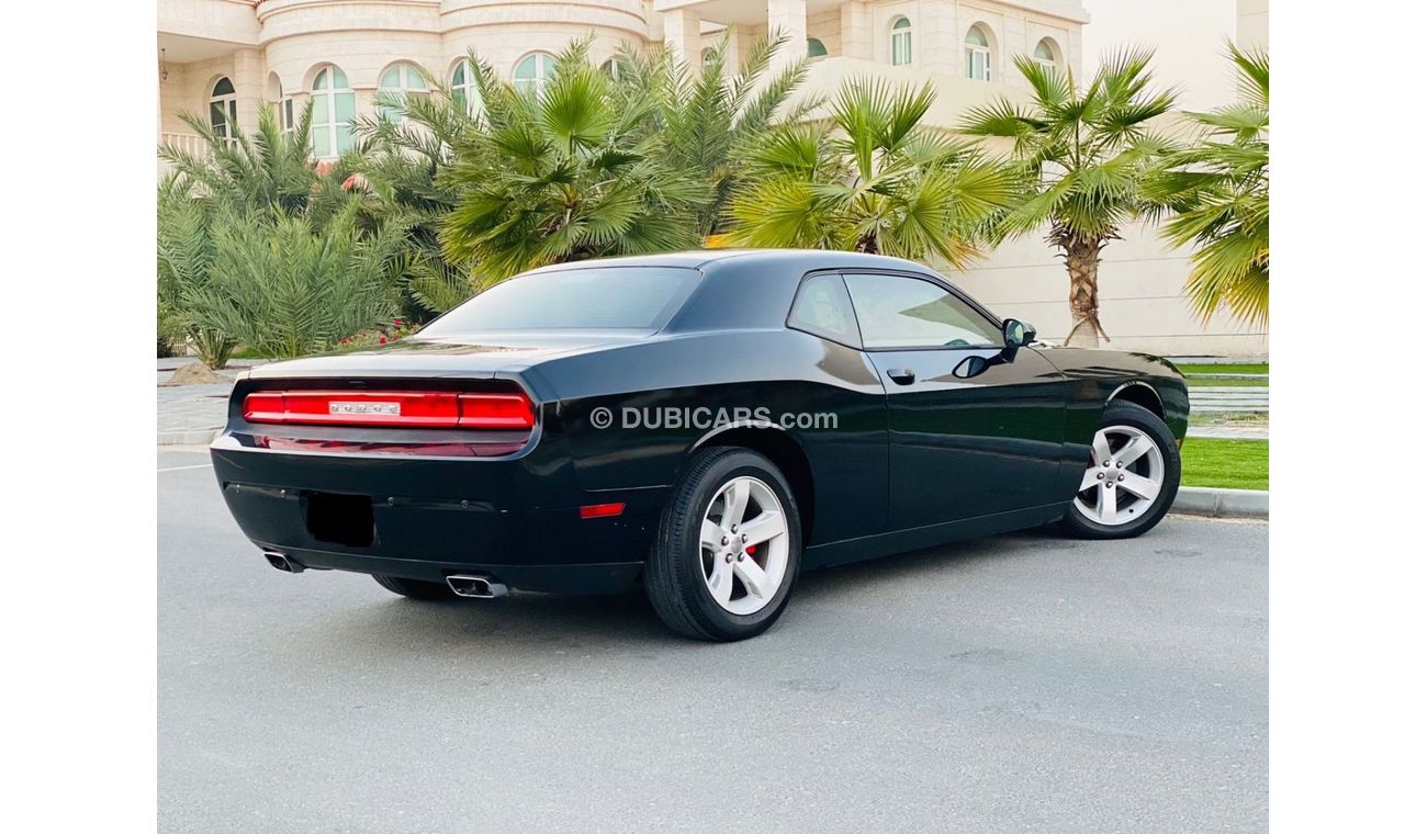 Dodge Challenger SXT 2014 || GCC || V6 || Service History || Well Maintained