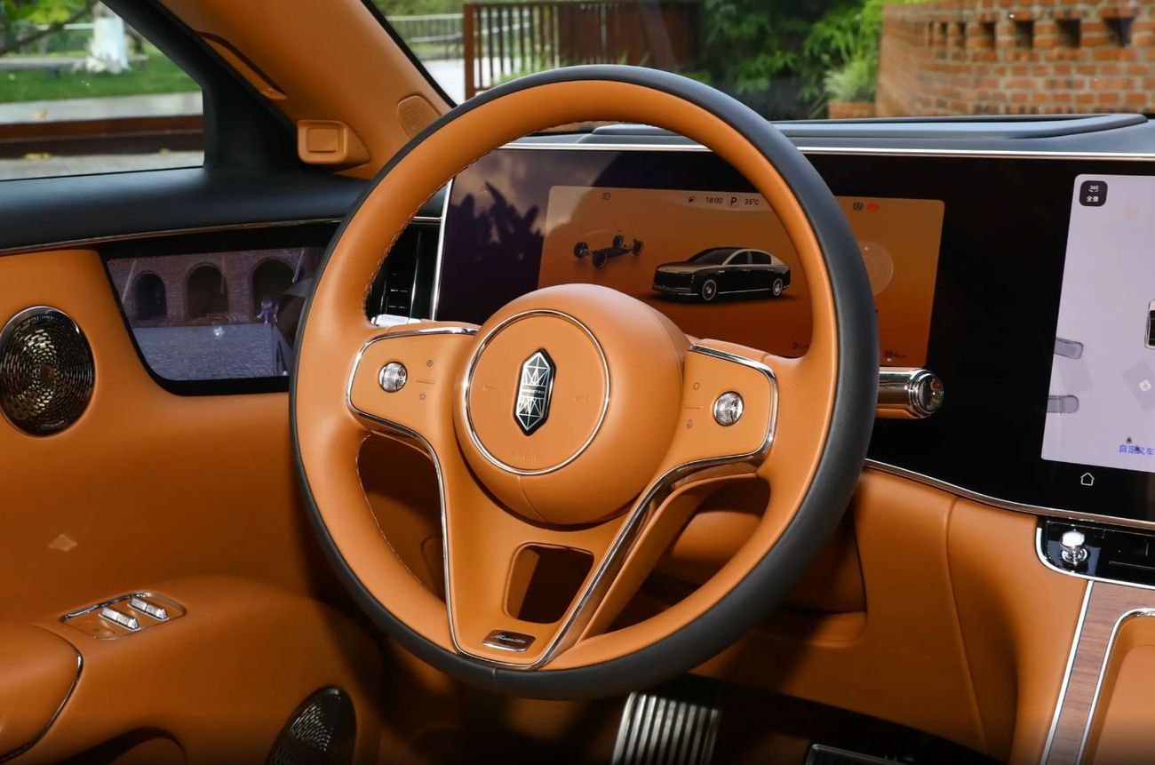 جاك مايكسترو S800 Range Extended Star Executive Edition 4-seater