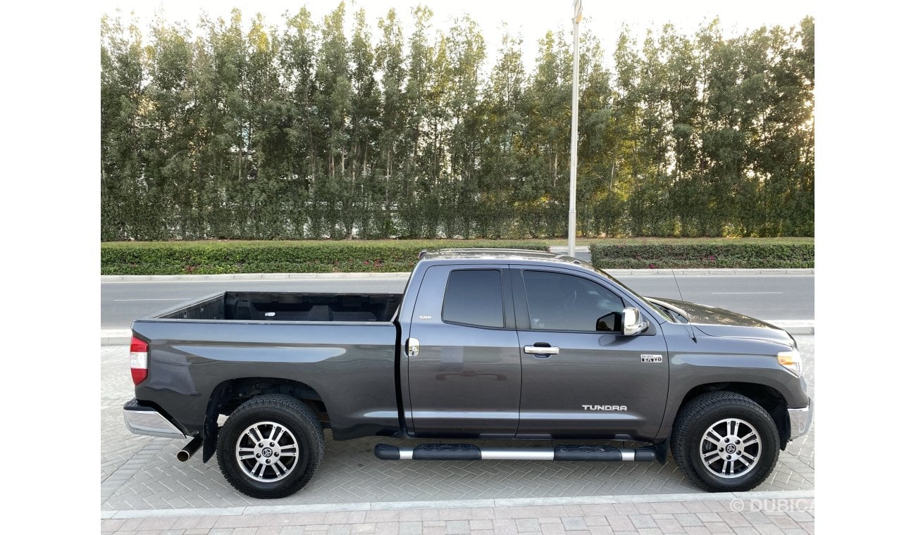 Toyota Tundra SR5