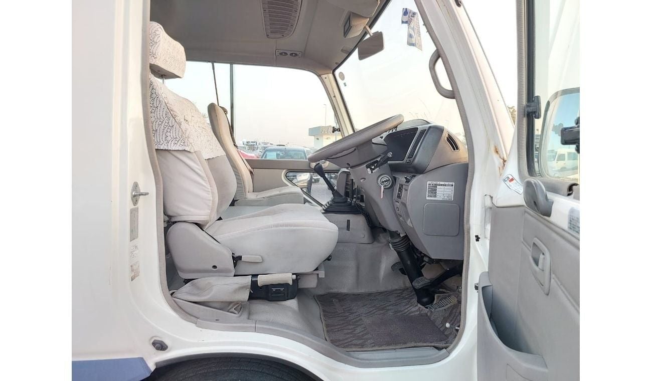 تويوتا كوستر TOYOTA COASTER BUS RHD 2007 MODEL 4.0 L DIESEL MANUAL(PM02761)