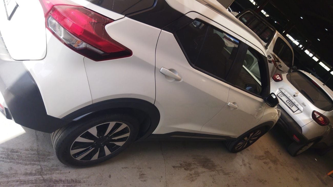 Nissan Kicks SV