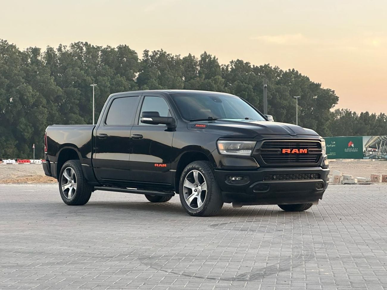 دودج رام فان