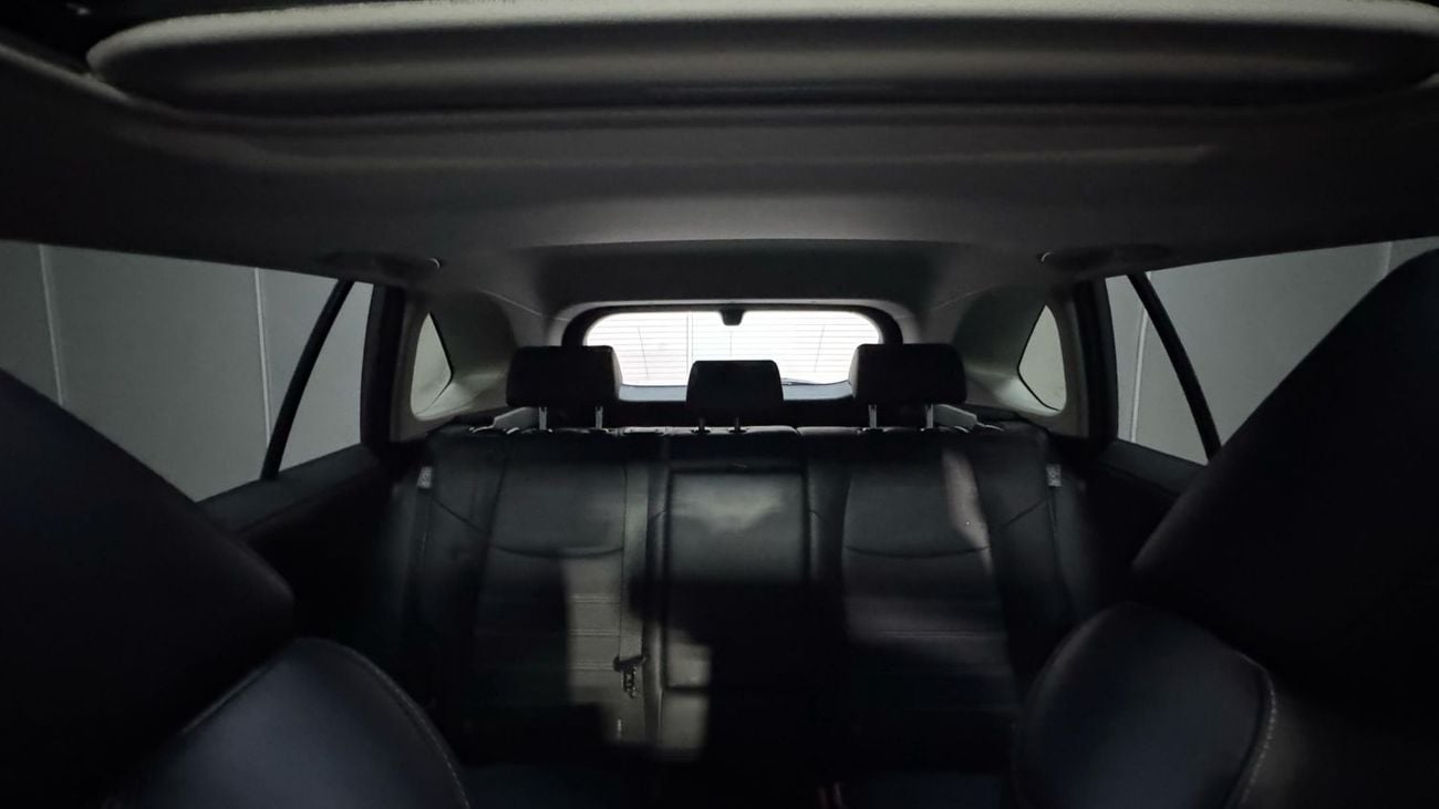 تويوتا راف ٤ HYBRID ,RIGHT HAND DRIVE FULL OPTION SUNROOF