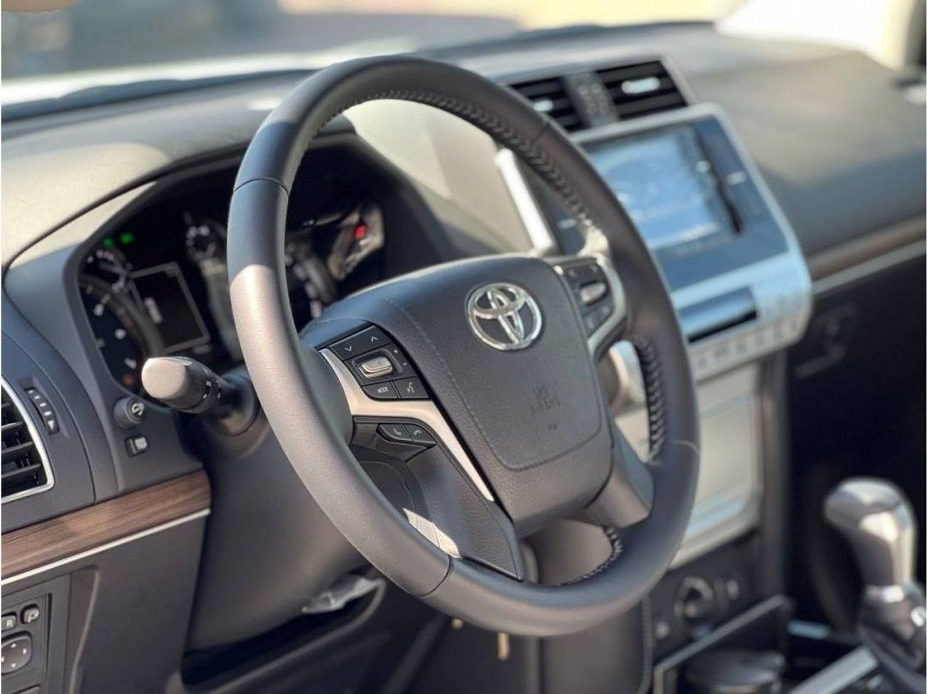 Toyota Prado VX 2.7L PTR A/T // 2023 // HIGH OPTION WITH SUNROOF , COOL BOX , POWER SEATS // SPECIAL OFFER // BY