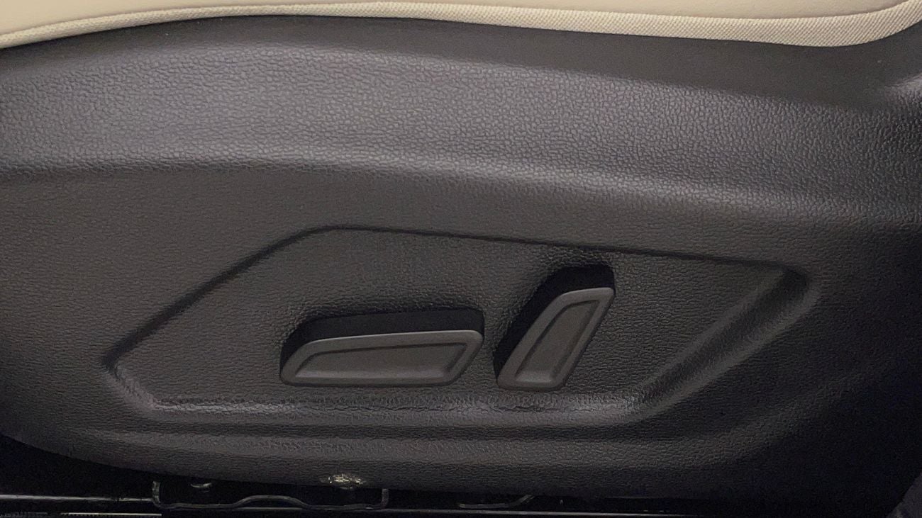 MG RX5 LUXURY 1.5 | Zero Down Payment | Home Test Drive