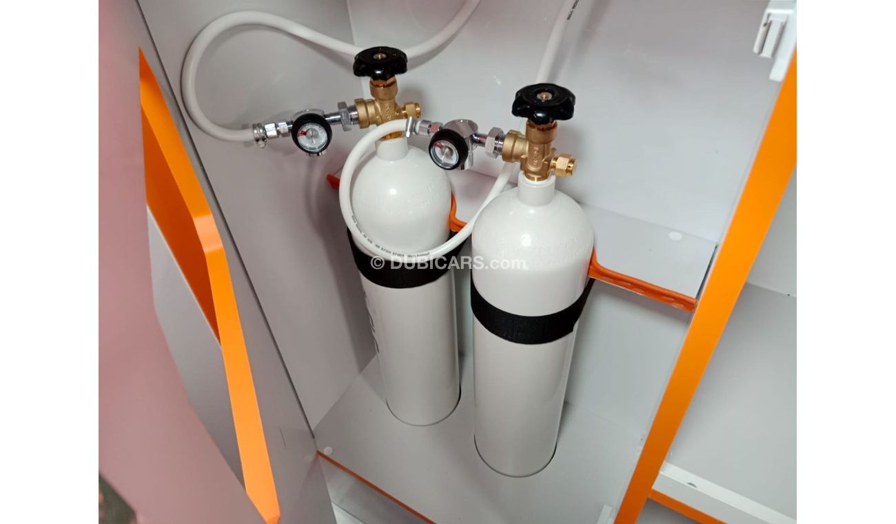 Toyota Hiace TOYOTA HIACE AMBULANCE RIGHT HAND DRIVE (PM1244)